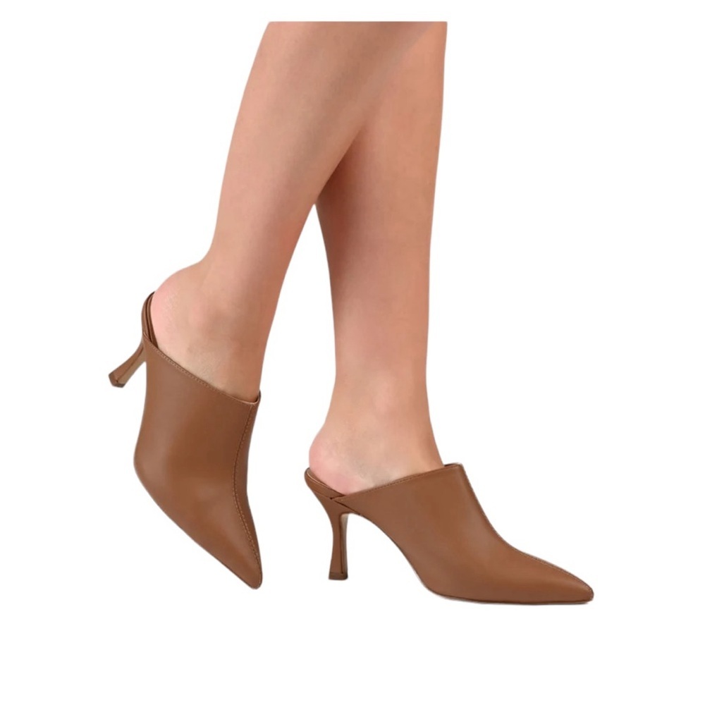 Journee Collection Mule Pumps Womens Size 9 Brown NWT Kitten Heel Pointed Toe